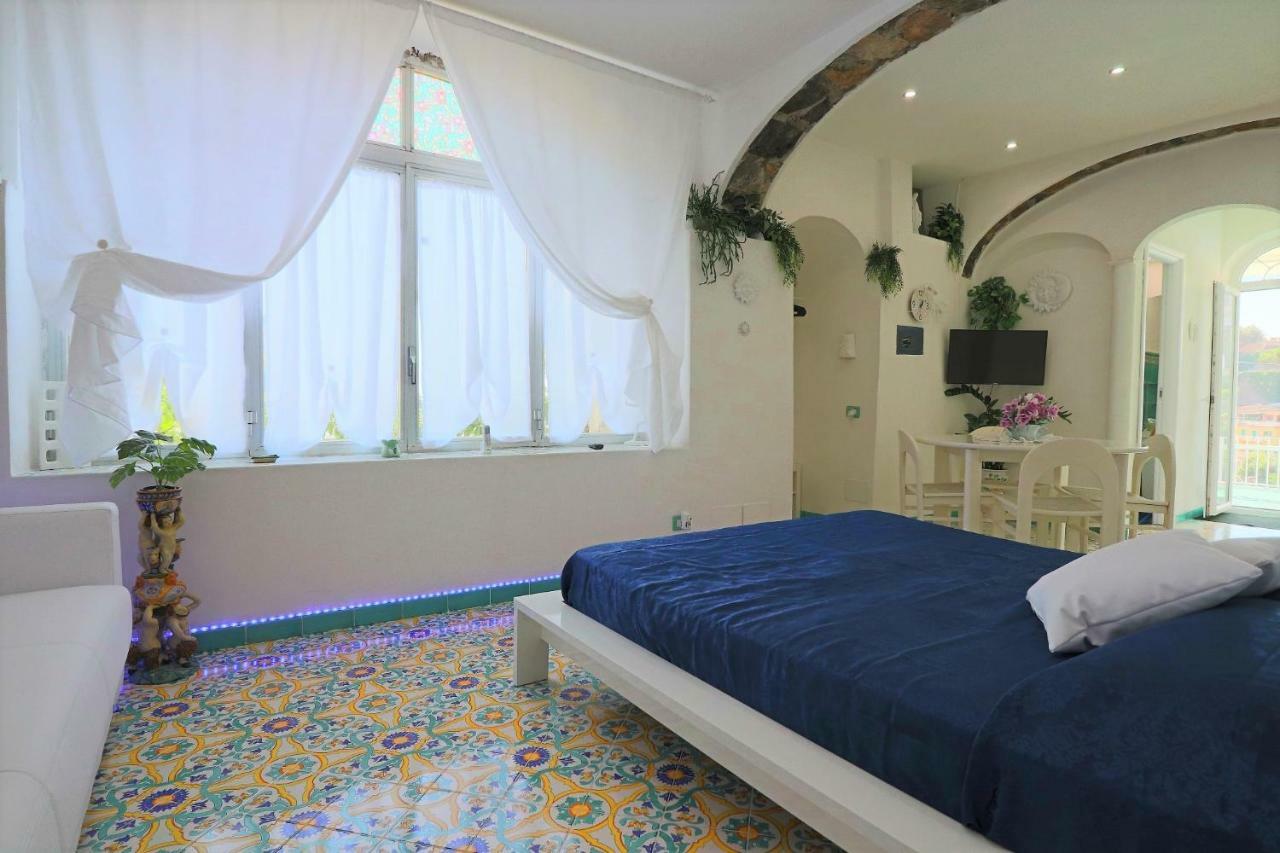 Апартаменты Sorrento Realty Holidays - Erika Apt Позитано Экстерьер фото